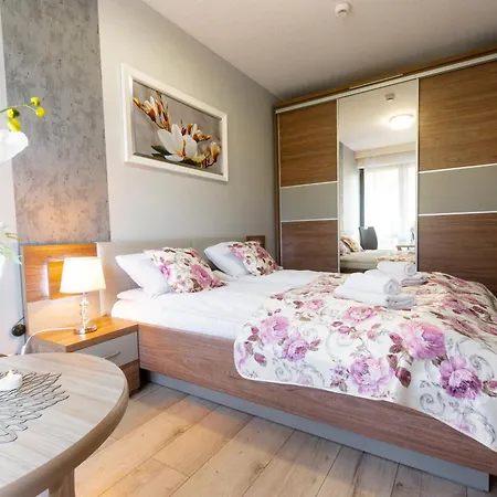 Lawendowy Z Garażem, Tarasem I Widokiem Na śnieżkę Triventi Apartament Karpacz